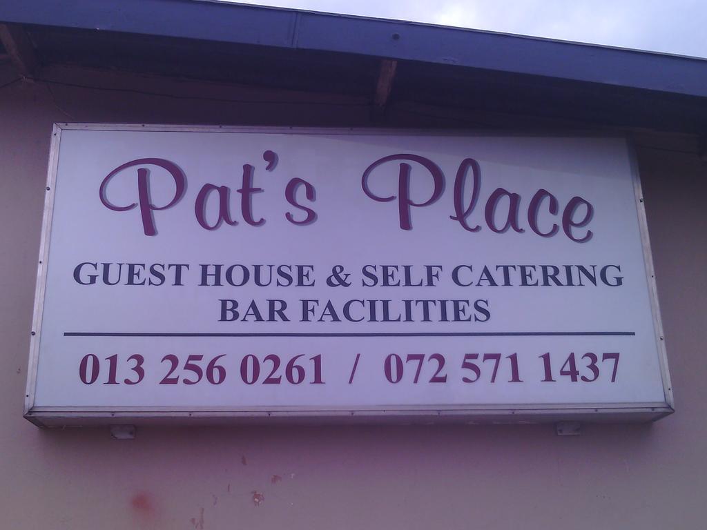 Pat'S Place Machadodorp Eksteriør billede